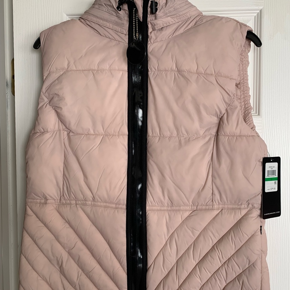 NWT - Marc New York Performance lightweight puffer vest